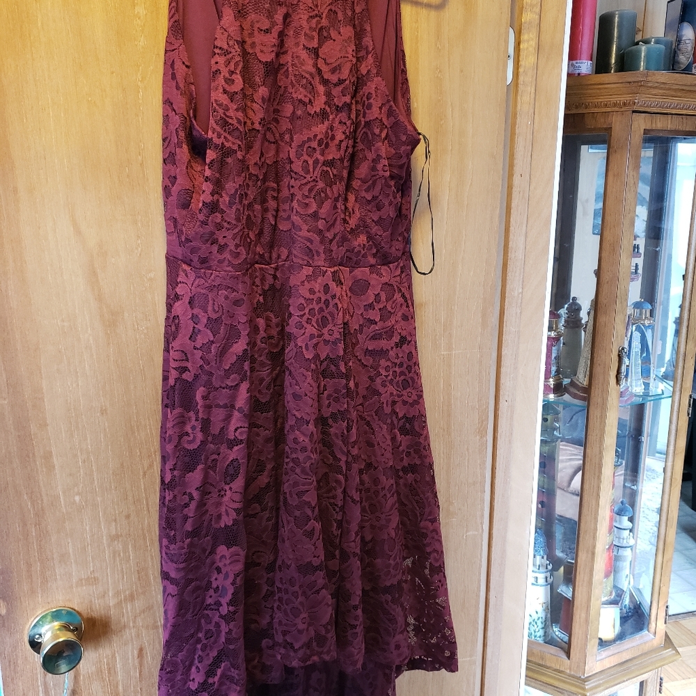Dress - Picture 9 of 10